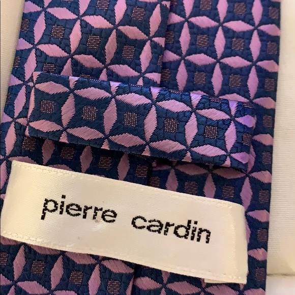 Pierre Cardin necktie - Picture 3 of 3